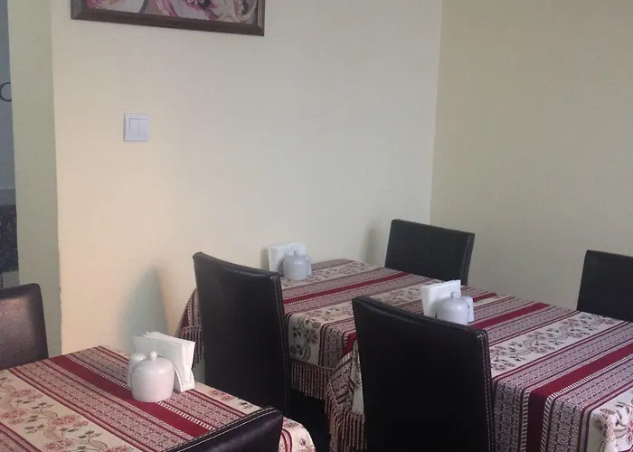 Отель La Maison Bleue