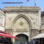 Отель La Maison Bleue 3*