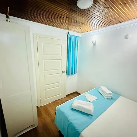 La Maison Bleue Ξενοδοχείο 3*