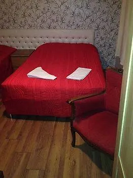 Ξενοδοχείο La Maison Bleue 3*