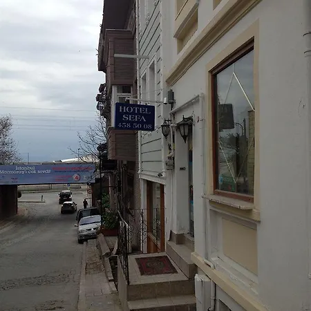 Ξενοδοχείο La Maison Bleue 3*