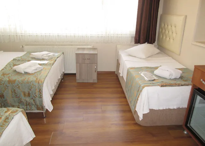 La Maison Bleue Hotel 3*