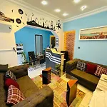 La Maison Bleue