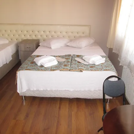 La Maison Bleue Hotell 3*