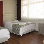 La Maison Bleue Hotel