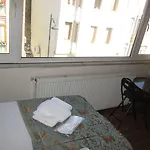 La Maison Bleue Hotel
